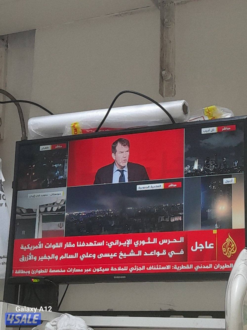 للبيع شاشه ٣٢ شارب2