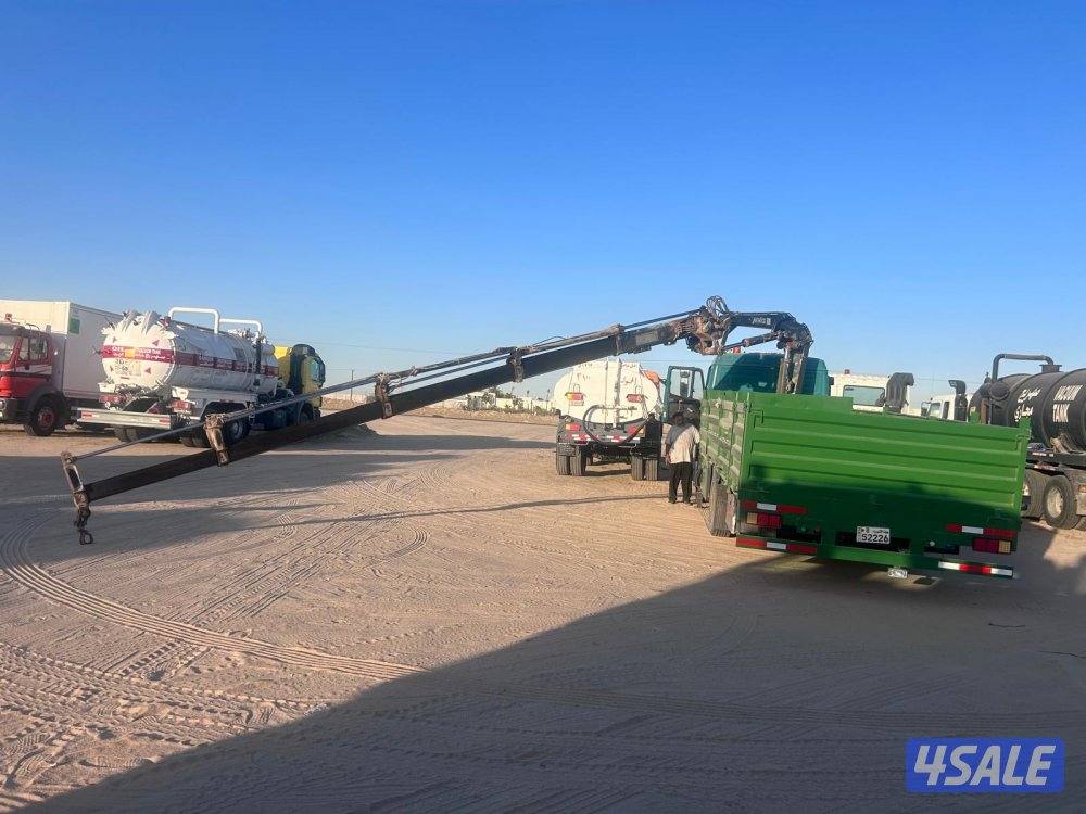 للبيع كرين البي8