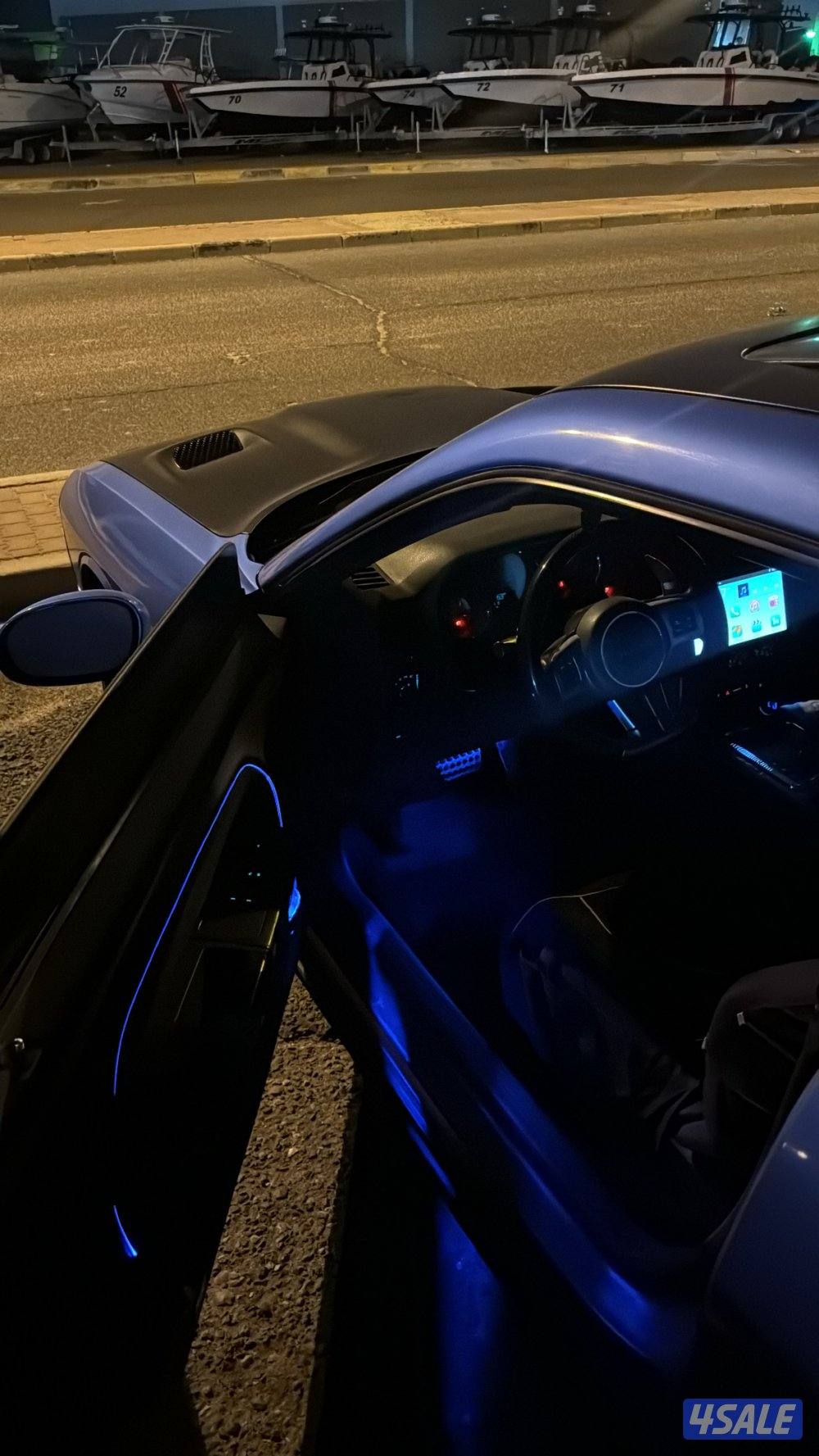 للبيع دودج جالينجر srt8 20122