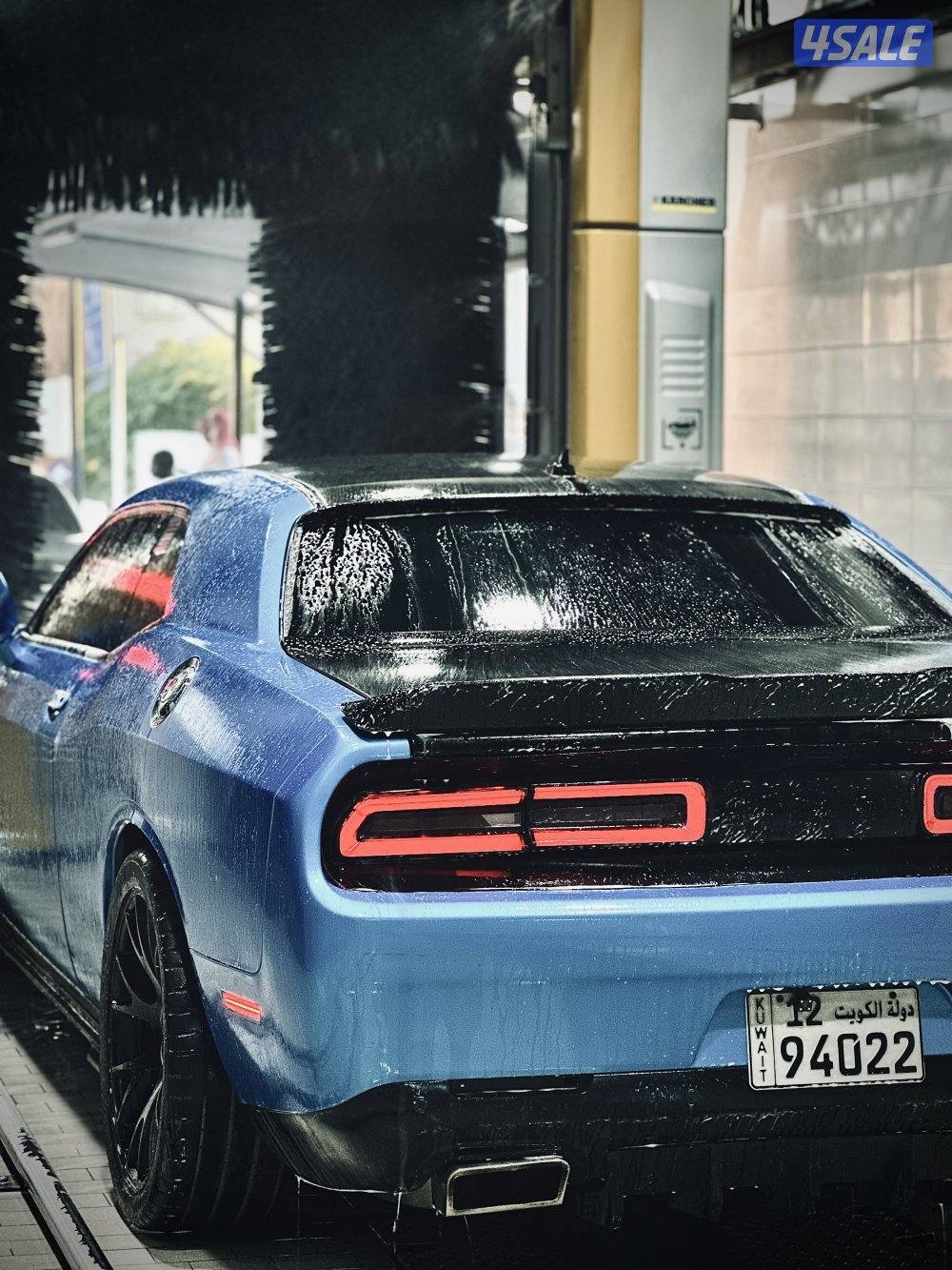 للبيع دودج جالينجر srt8 20123