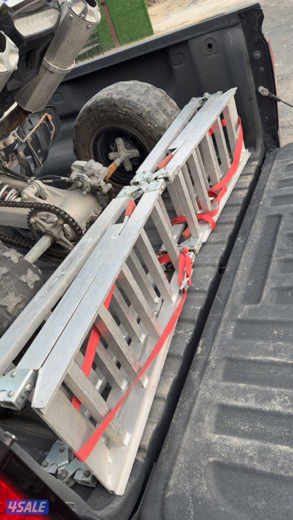 للبيع صعادات بقي0