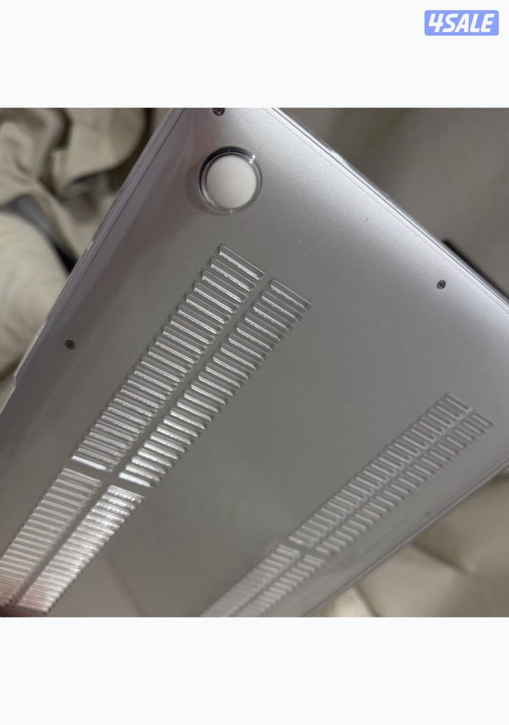 للبيع ماك بوك4