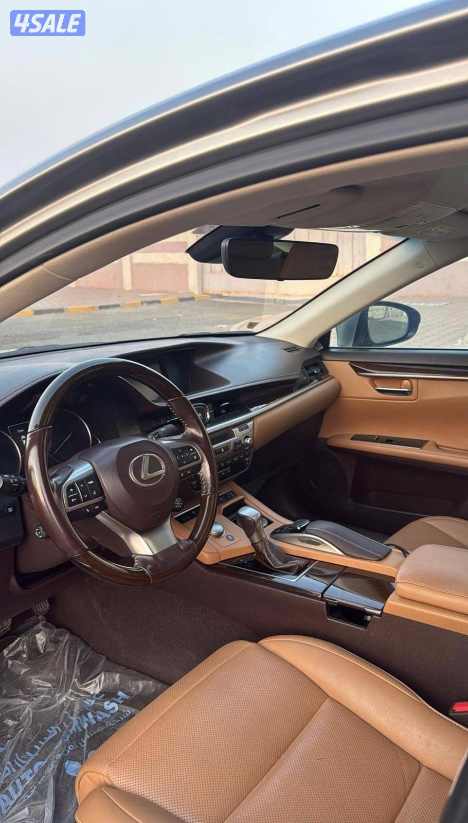 للبيع لكسز 2016 es1