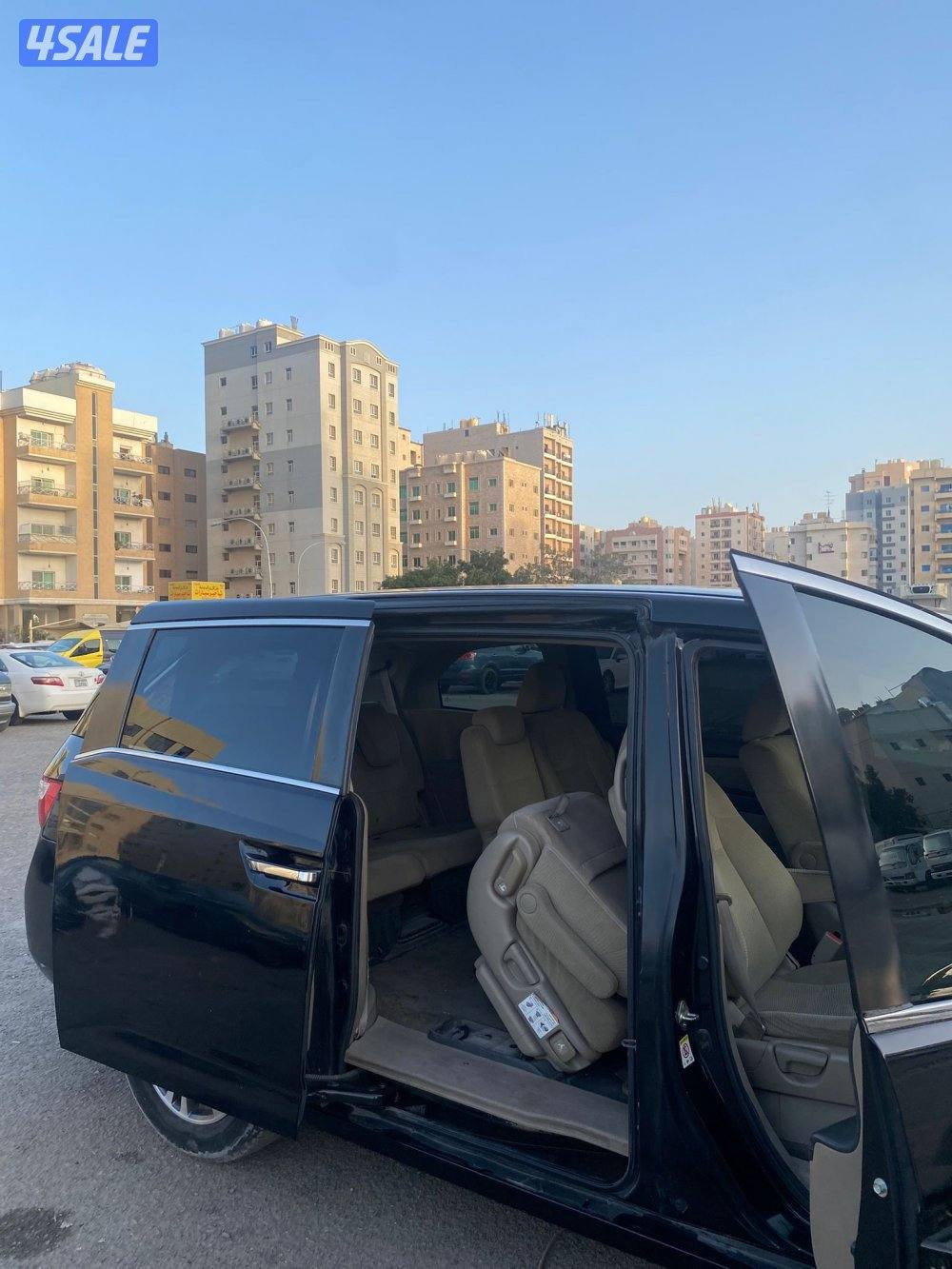 سيارة للبيع هوندا أوديسي2