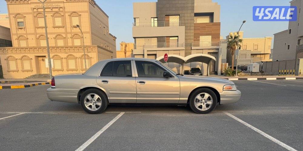 فورد فكتوريا4