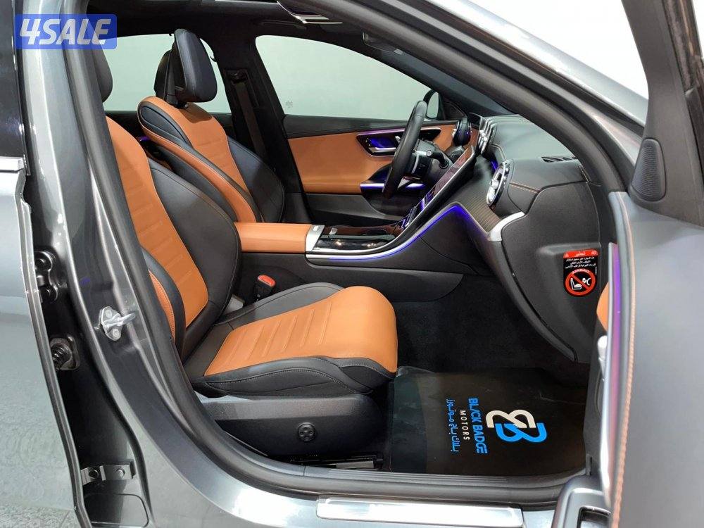 📍Mercedes / C300 / اعلى درجه بالوكاله / تحت الكفاله / بحاله المصنع 📍12