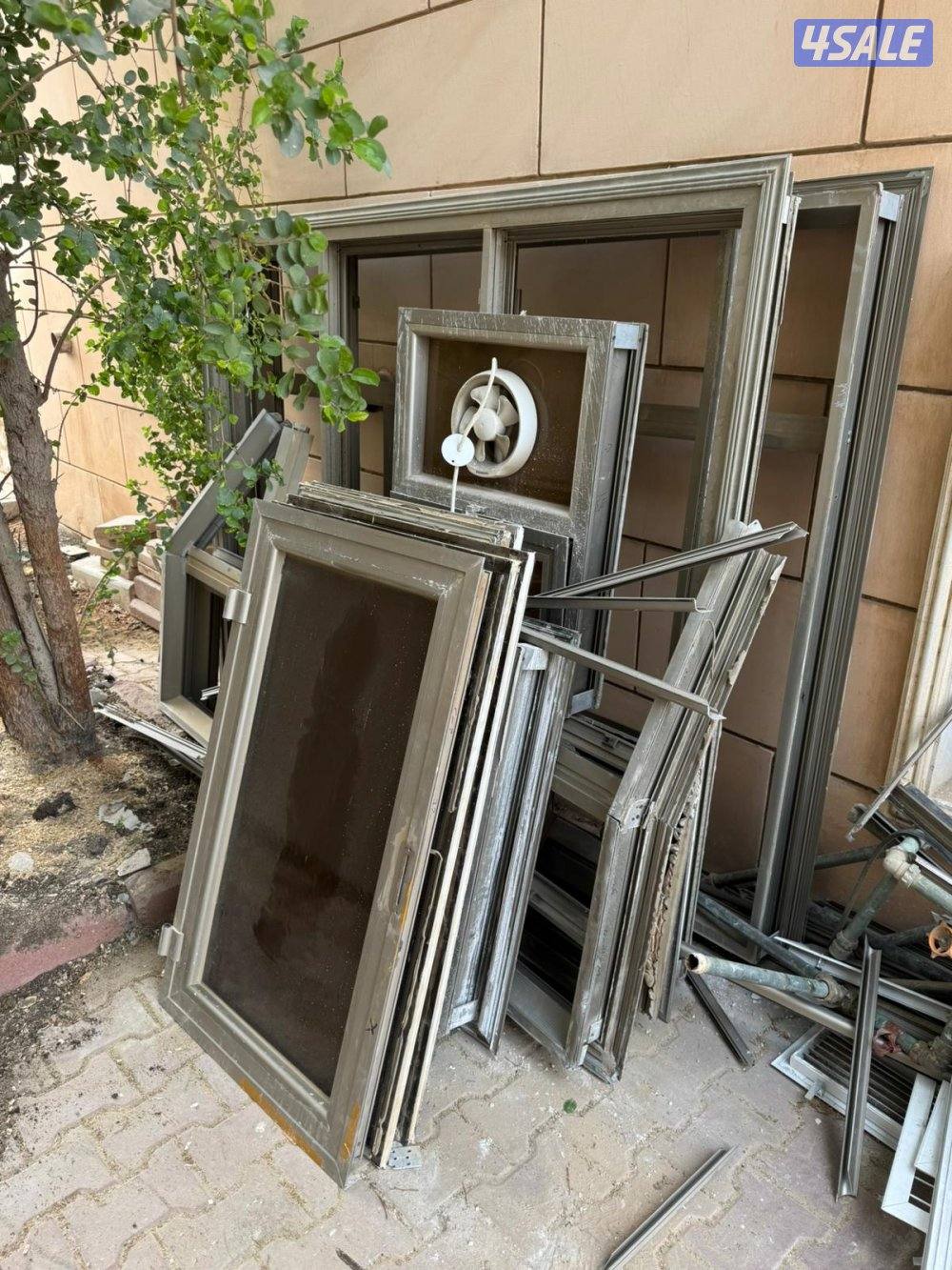 نشتري السكراب الحديد أغراض مخيمات مطابخ مكيفات أبواب درايش كيربي0