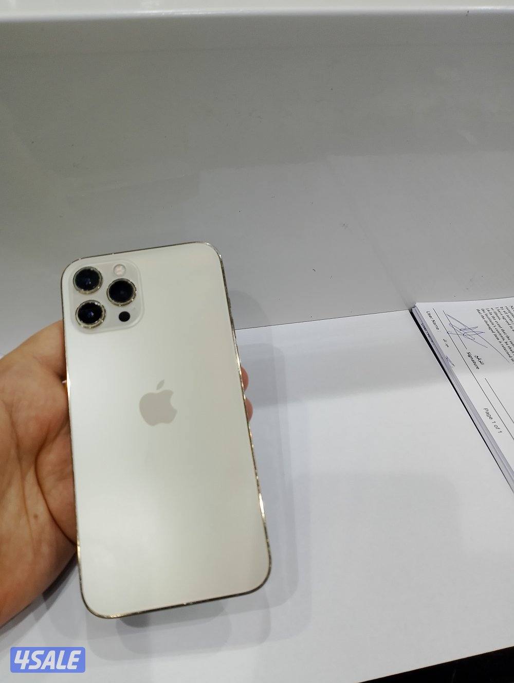 ايفون 12pro max جيجا 256 ذهبي3