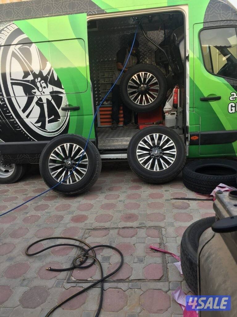 كراج متنقل بنشر متنقل تبديل تواير تبديل بطاريات فحص ومبرمجة كمبيوتر0