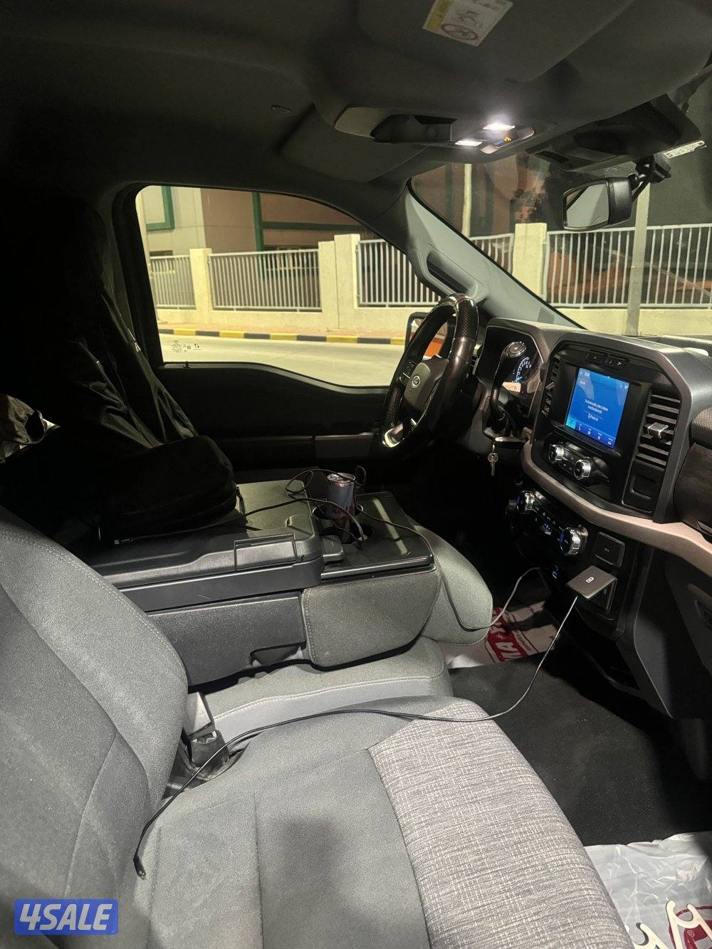 للبيع وانيت F150 Sport 20238