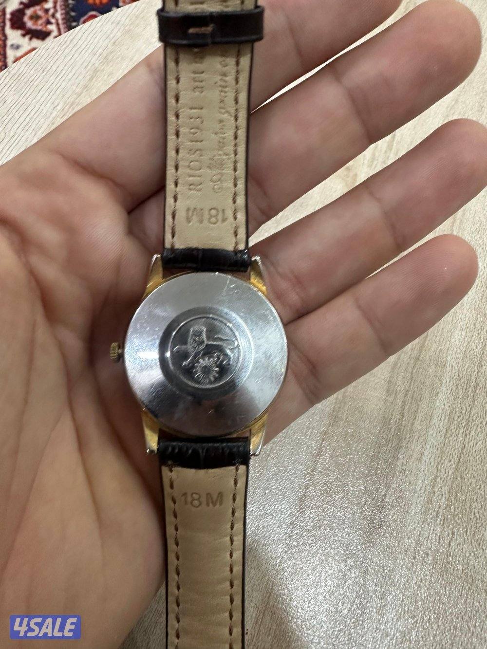 للبيع مجموعة ساعات متنوعة السعر يختلف حسب نوع الساعة3