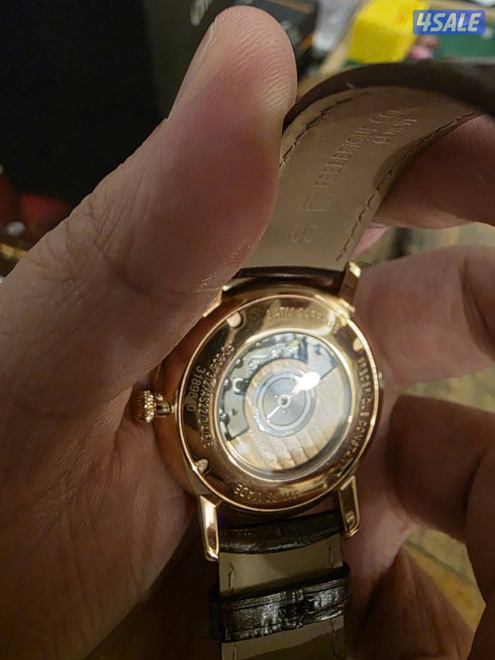 للبيع مجموعة ساعات متنوعة السعر يختلف حسب نوع الساعة7