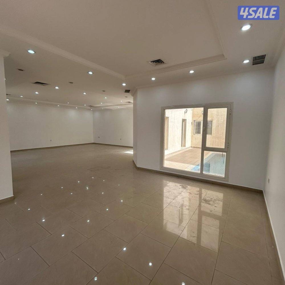 فيلا سكنية للايجار في أبو الحصانية1