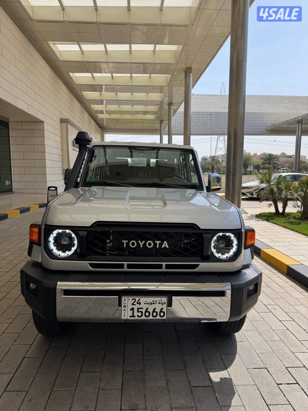 لاندكروز نص (جير اوتوماتيك ) 2026 أصفااار4