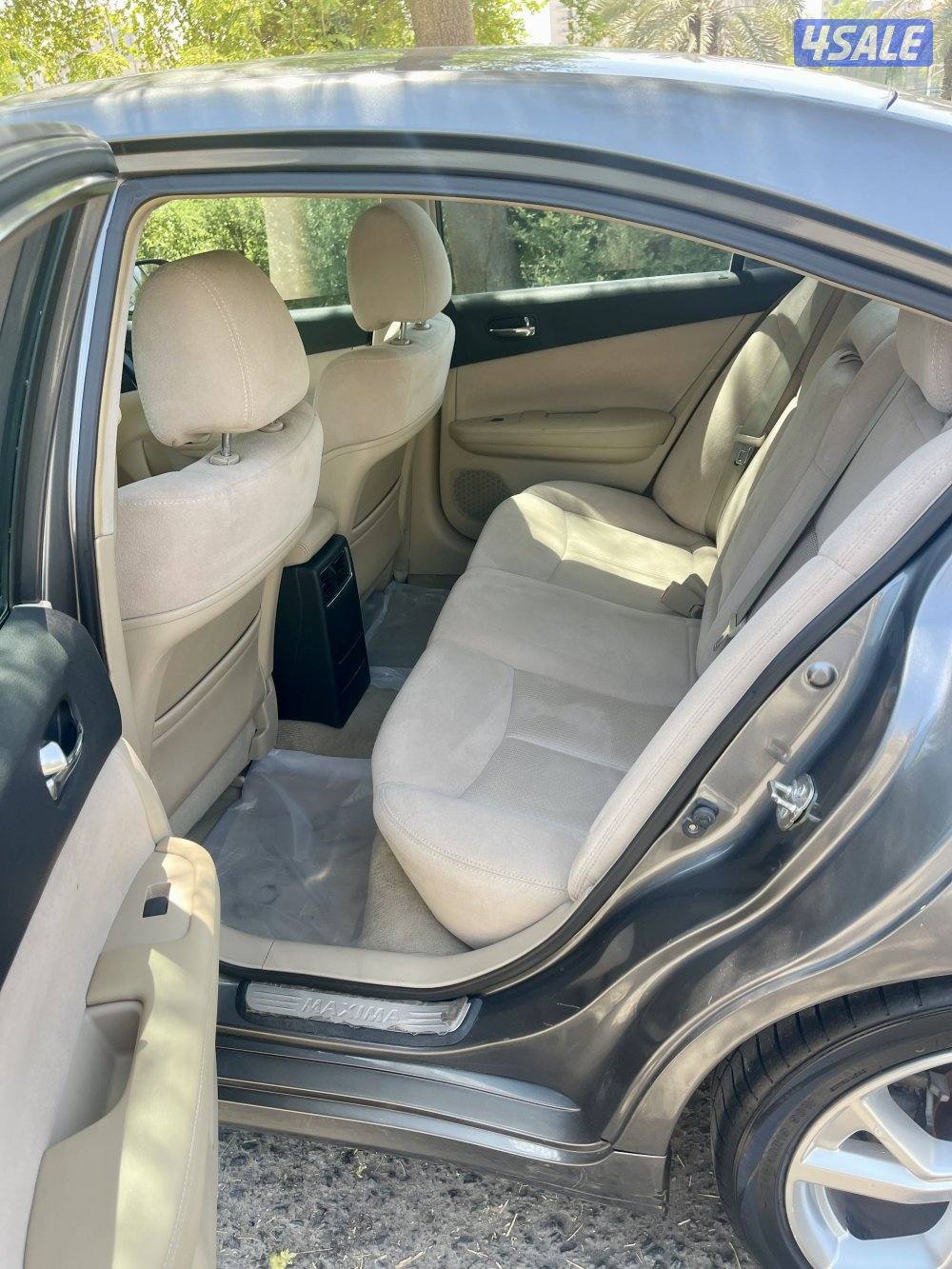 نيسان مكسيما ٢٠١٤ بحالة ممتازة وشرط الفحص6