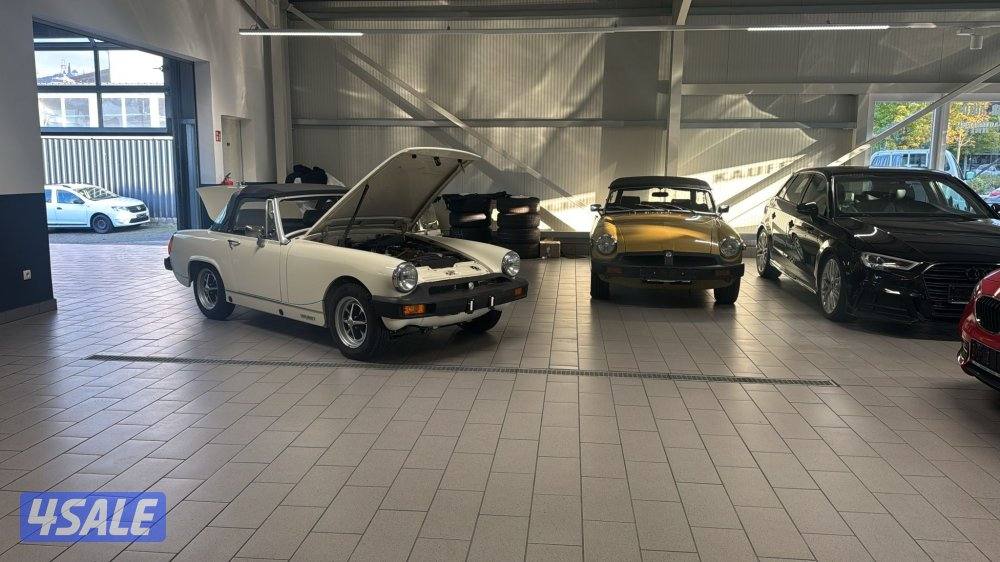 سيارة MG موديل 1975 مالك واحد4