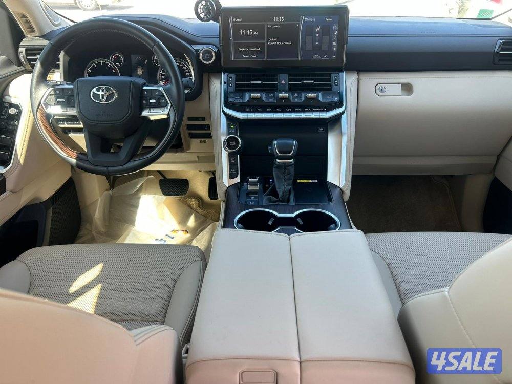 تويوتا لاند كروزر GX.R AEROs  twin turbo.V6 موديل 2023 ماشى 22.000 k.m7