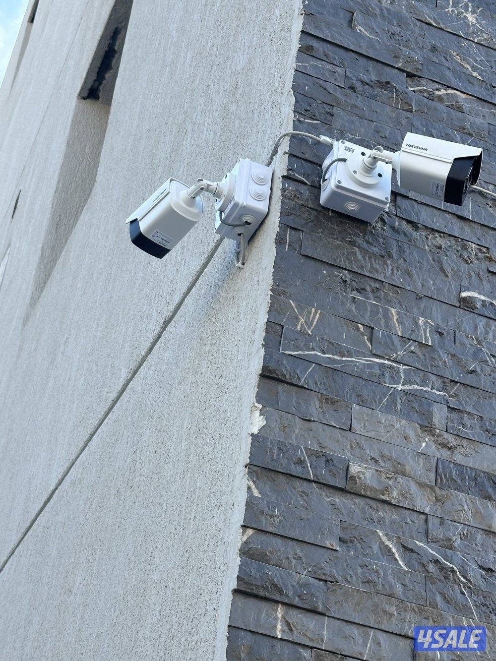 تركيب وصيانة جميع انواع كاميرات المراقبة والانتركم ف جميع مناطق الكويت11