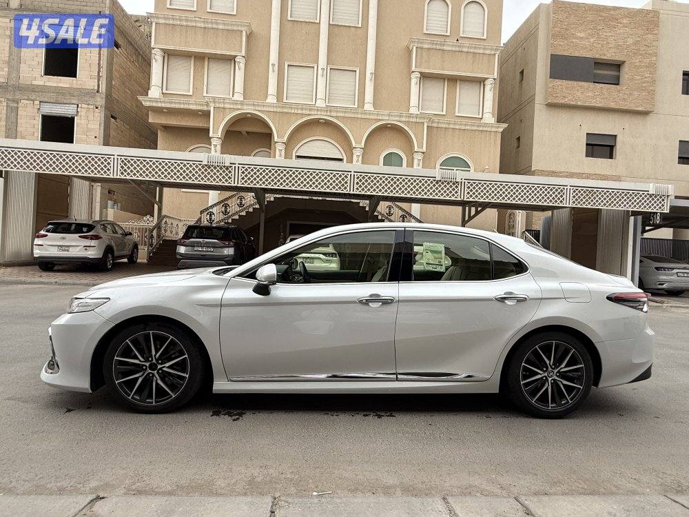 كامري ليمتد 6 سلندر موديل 20237