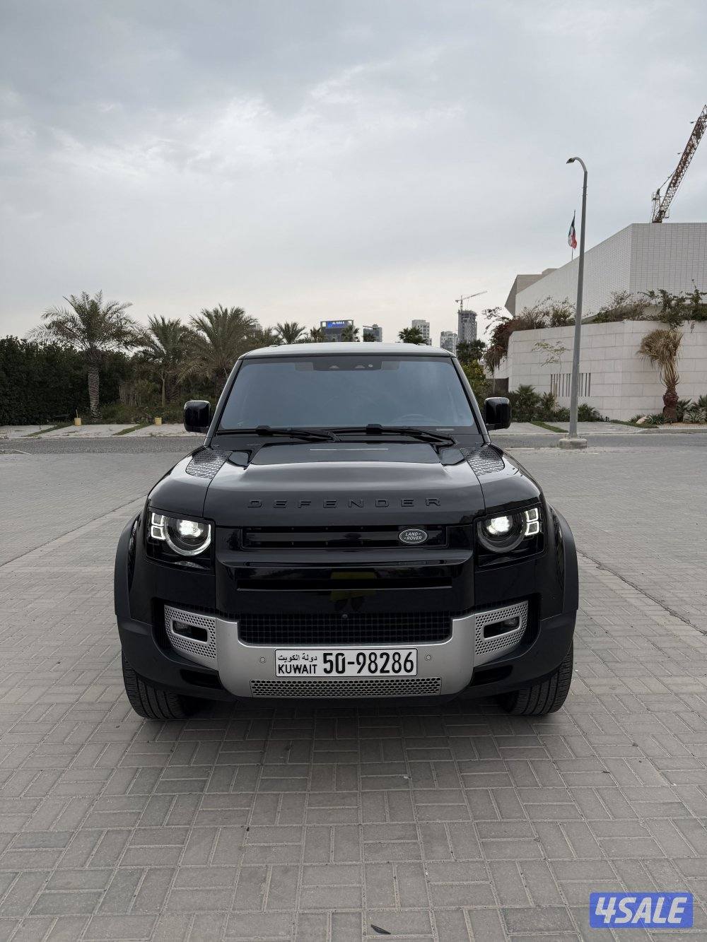 للبيع ديفندر 1102