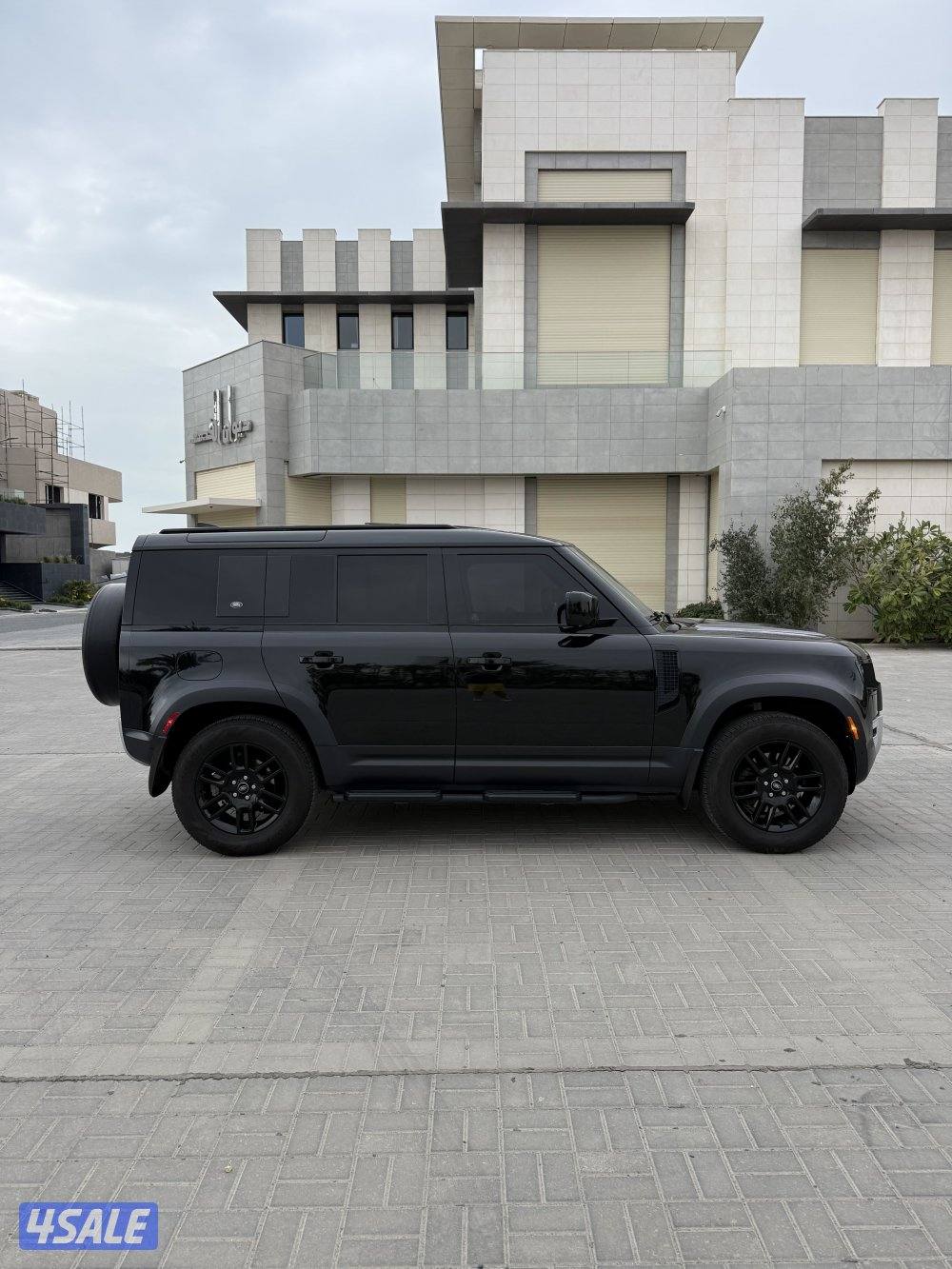 للبيع ديفندر 1104