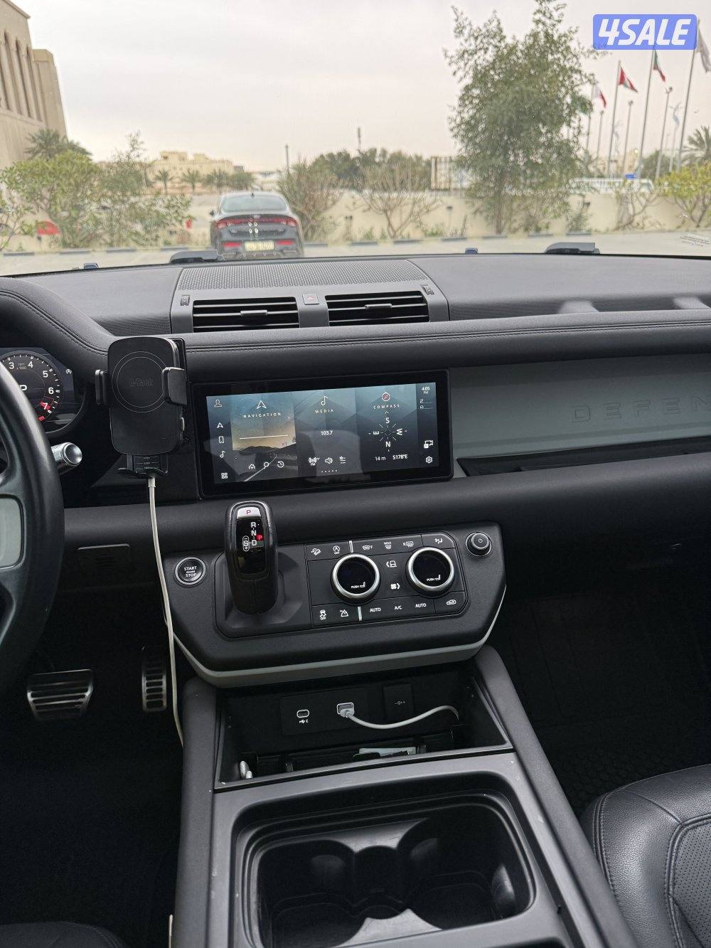 للبيع ديفندر 11012