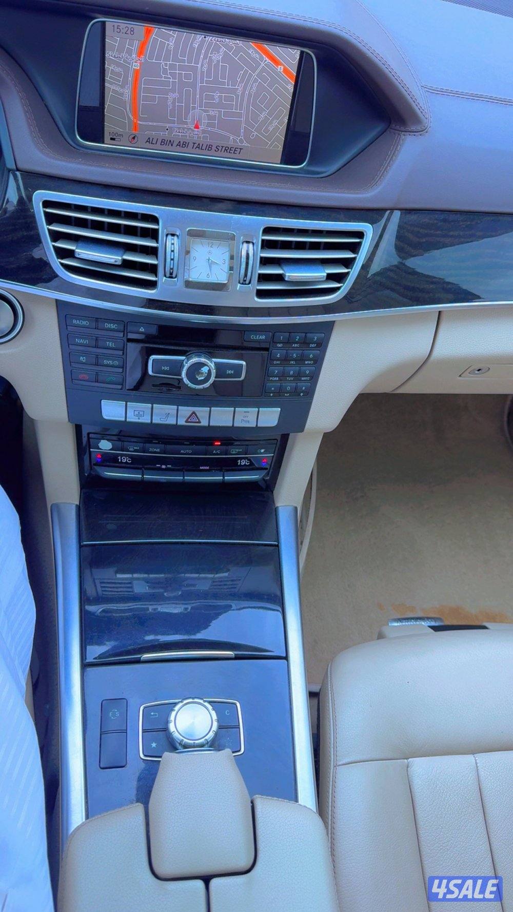 للبيع مرسيدس كامل الموصفات بانروما شرط الفحص6