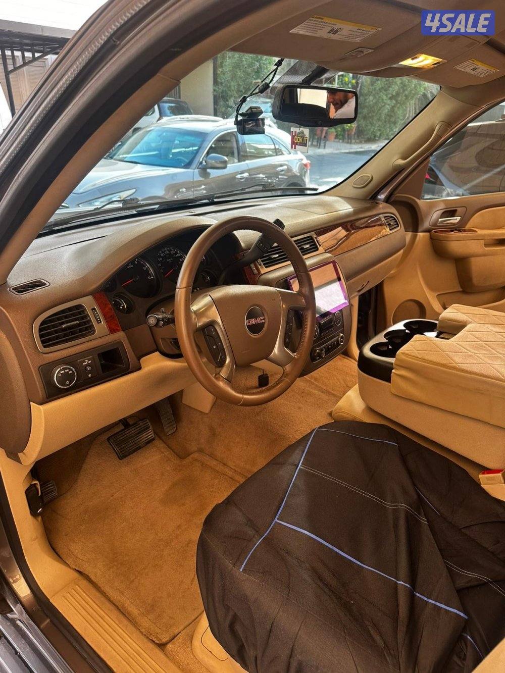 للبيع يوكن موديل 2013 صبغ الوكالة وارد الوكالة6