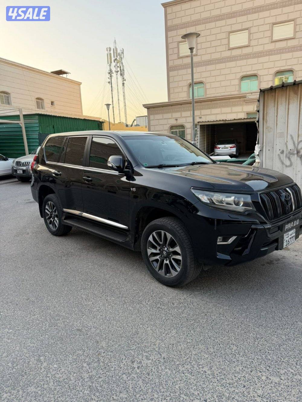 برادو VX موديل ٢٠٢٢ الساير عداد ١٢٥ ألف شرط الفحص صبغ وكاله فتحه ثلاجه0