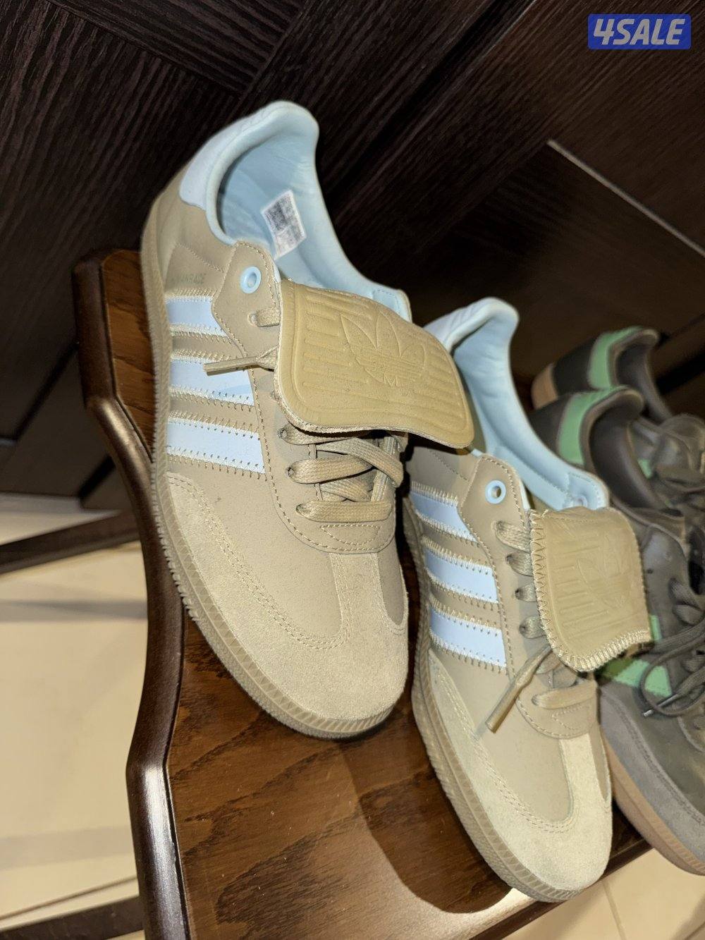 باكج حذاء unisex ماركة سامباأديداس أصلي بحالة ممتازة adidas0