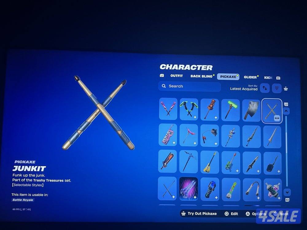 حساب فورت سكن ايكونك الجلكسي النادر و سكنات نادره واجد وسيزن 32