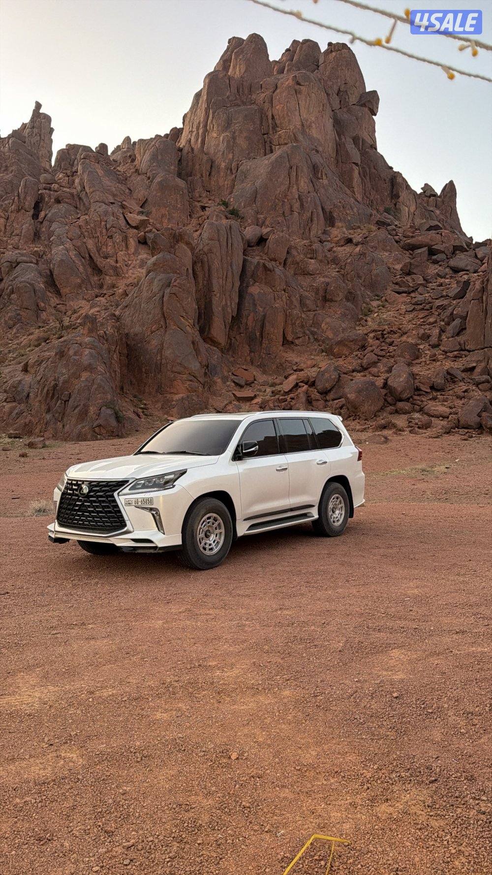 4 رنقات برايد مع 4 شواهين0