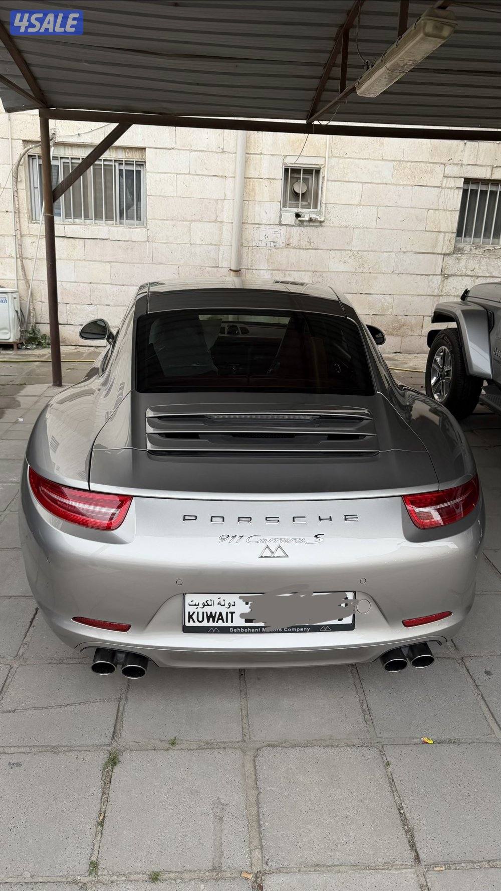 للبيع كريرا اس 2012 ماشي 137 الف تحت الكفاله وقابل للتجديد0