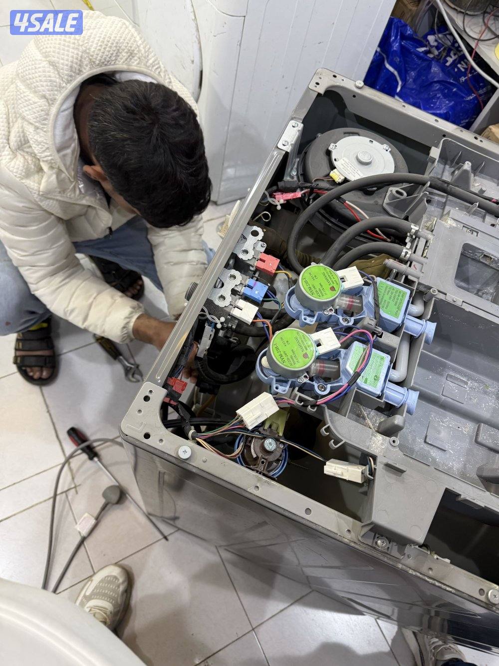 فني غسالات اتوماتيك صيانة جميع انواع الاجهزة الكهربائية الكترونية مناز10