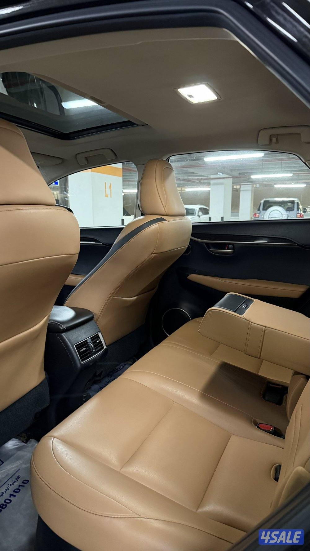 لكزس الساير NX2004