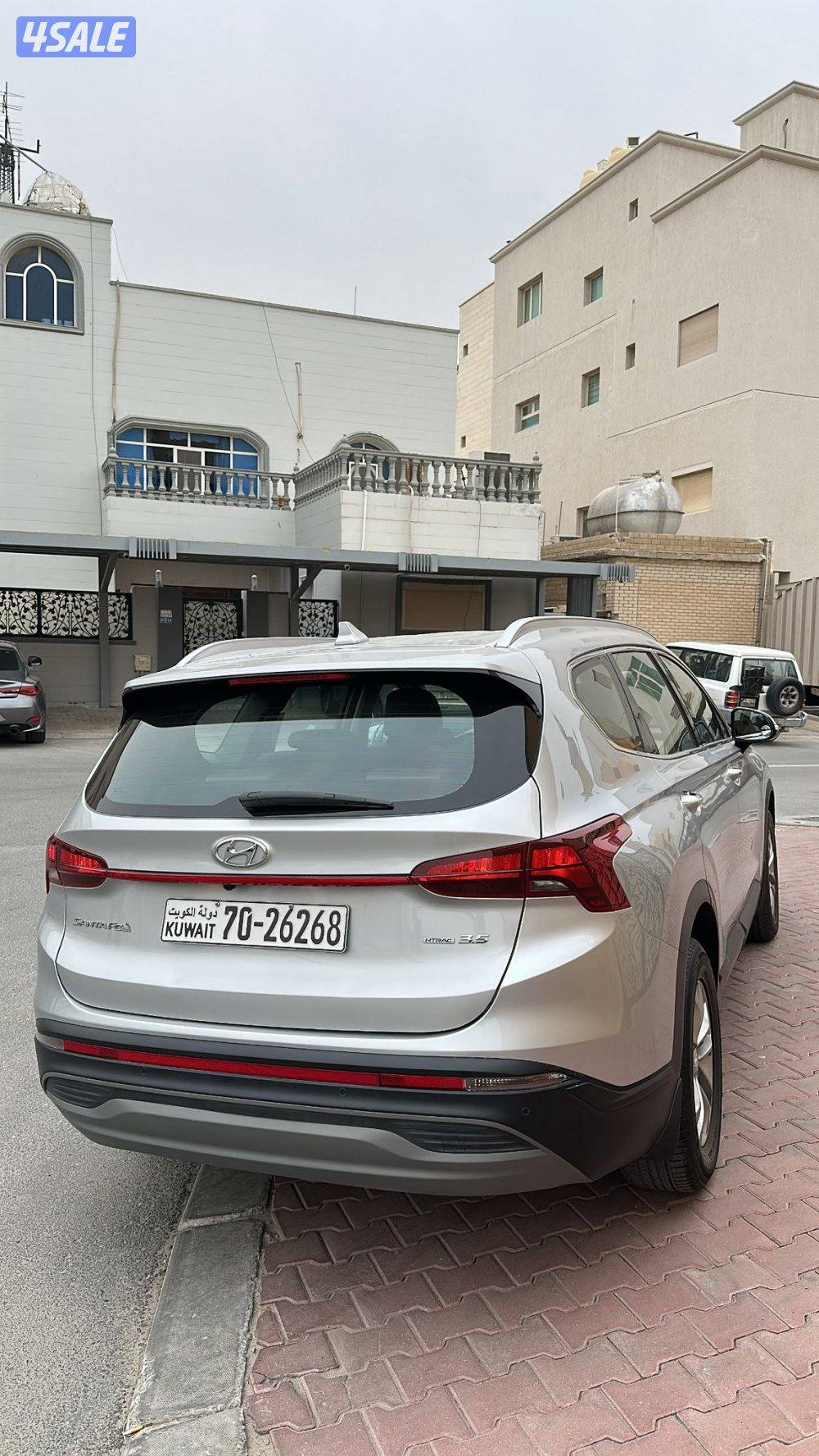 لبيع سنتافي 2023 شرط الفحص صبغ الوكاله كامل الموصفات 6  سلندر2