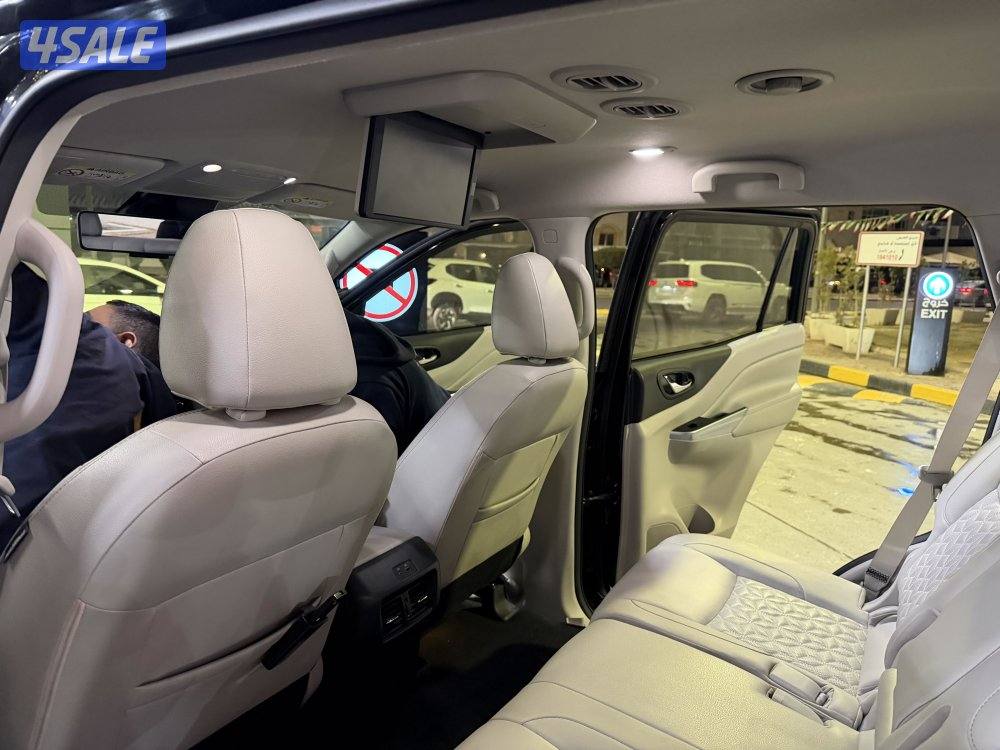 Nissan X-Terra platinum Model 2024 نيسان اكس تيرا بلاتينيوم موديل 20244