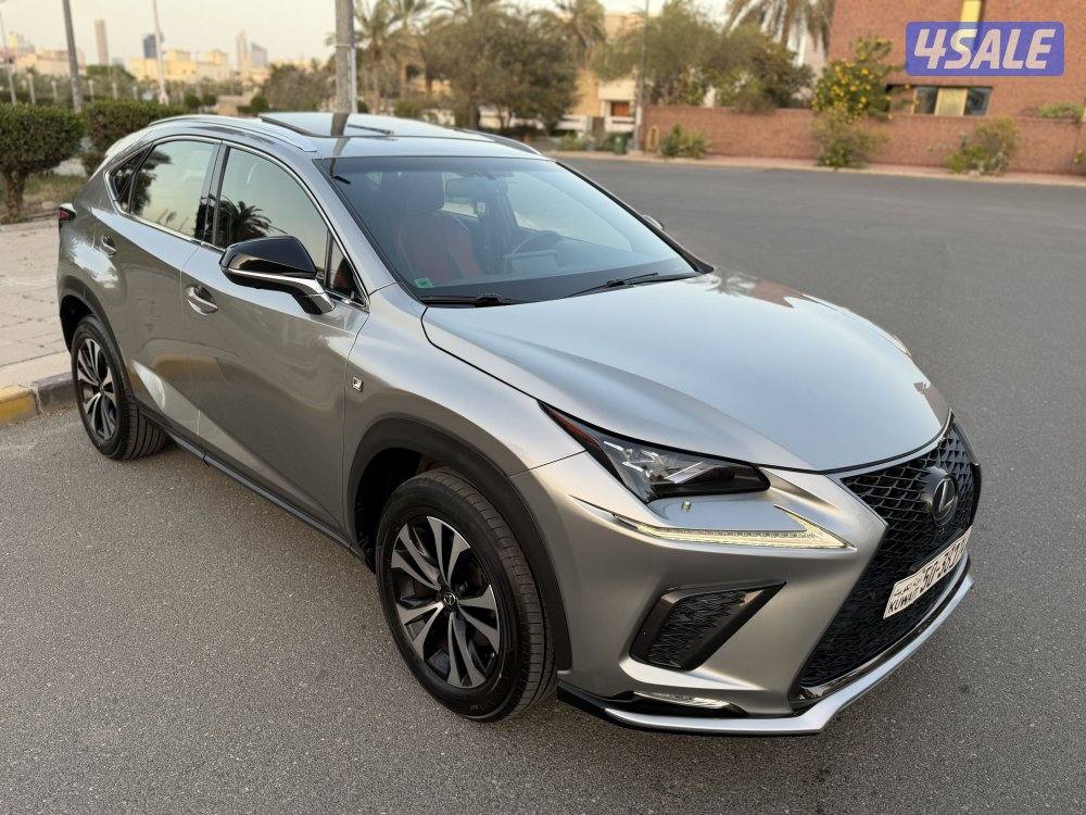 لكزسF SPORT  300NXصبغ وكالة عداد 70 الف1