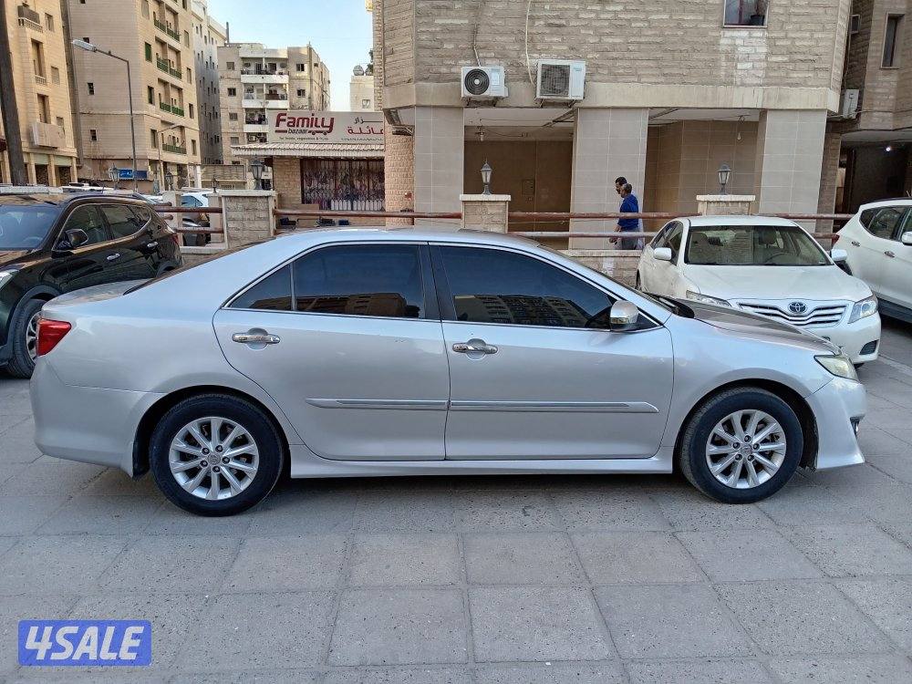 للبيع كامري GLX موديل 20127