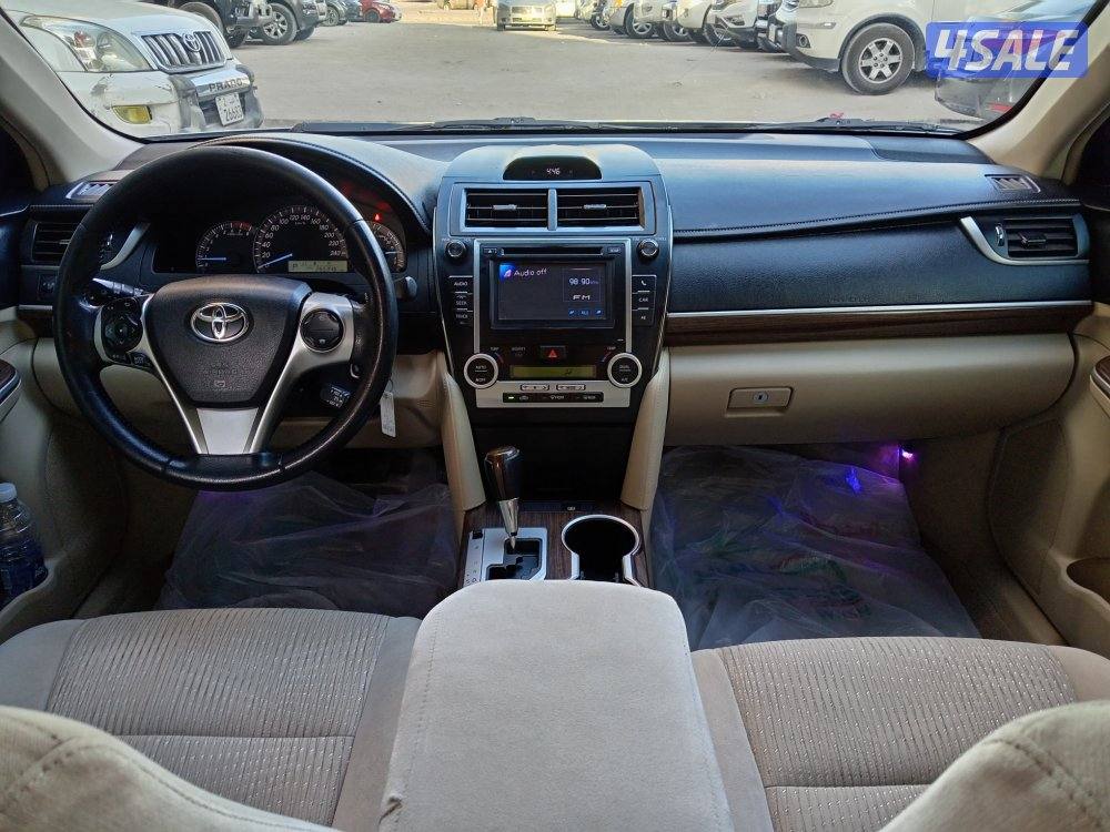 للبيع كامري GLX موديل 20128