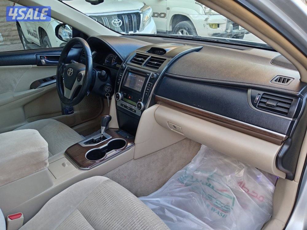 للبيع كامري GLX موديل 201215