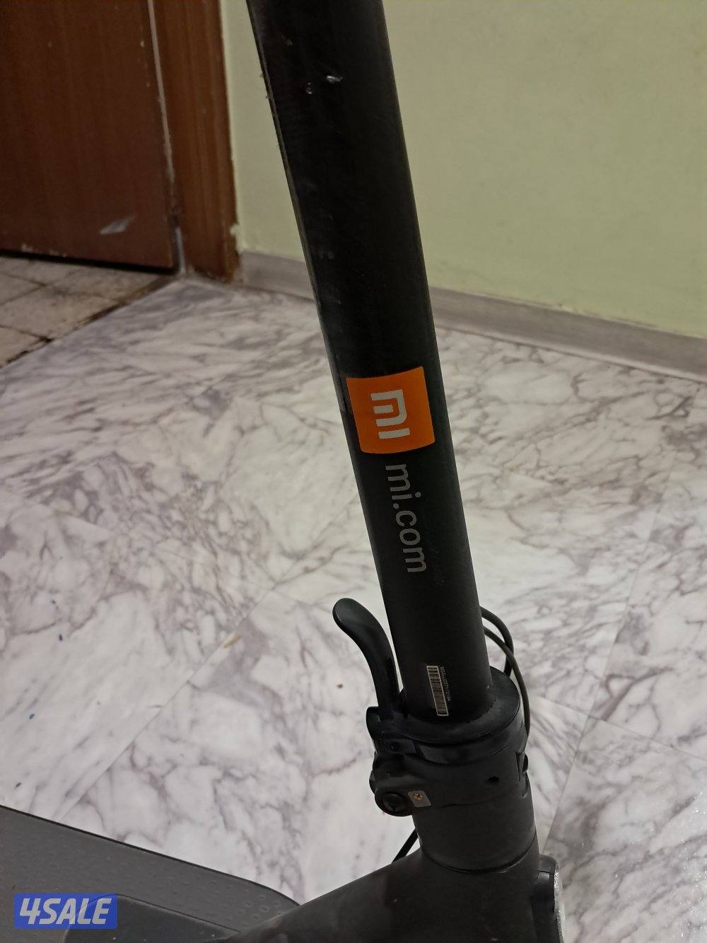 Xiaomi Mi Electric Scooter 1S - Black4