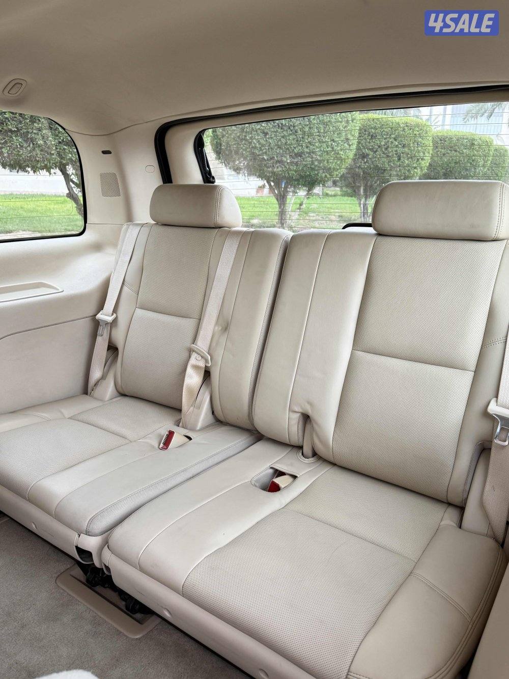 للبيع اسكاليد بحالة ممتازة6