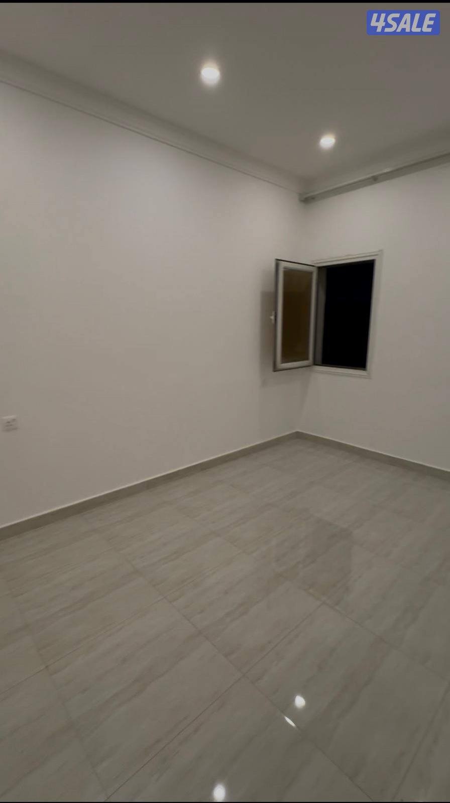 للايجار شقة / مطلوب معاريس كويتين3