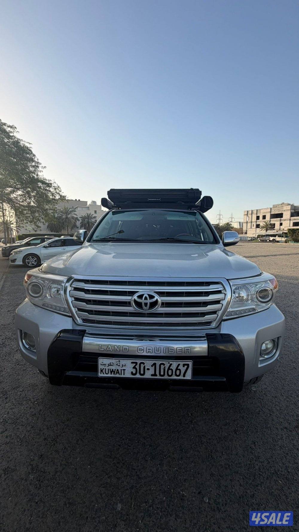 للبيع لاندكروزر 2013 جي اكس آر مجهز ومحول للرحلات بحالة جيدة9