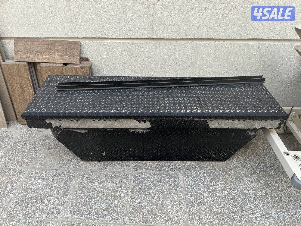 للبيع صندوق حديد1