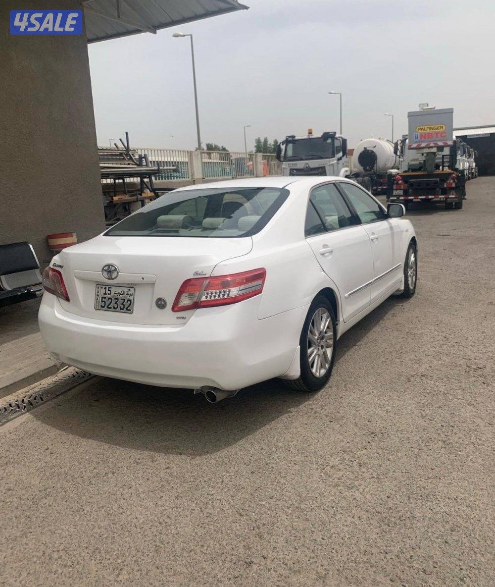 كامري ٢٠١١ على المنظور0