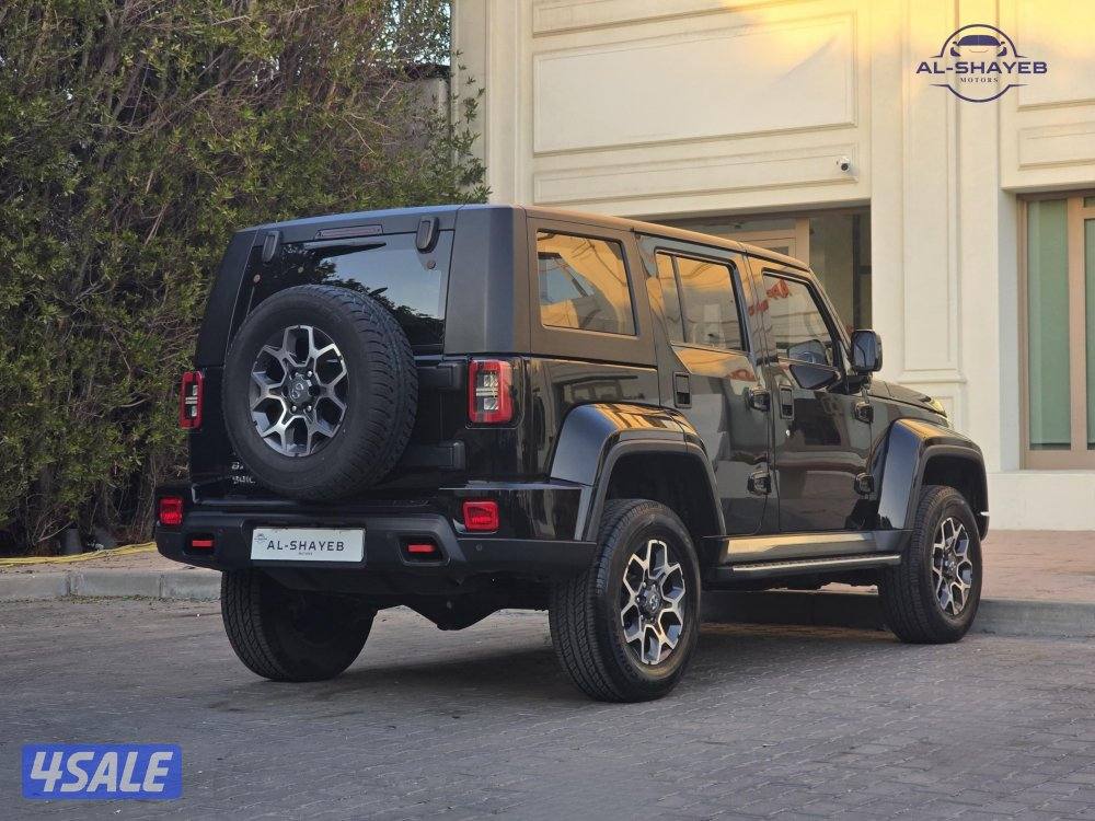 للبيع جيب بايك Bj406