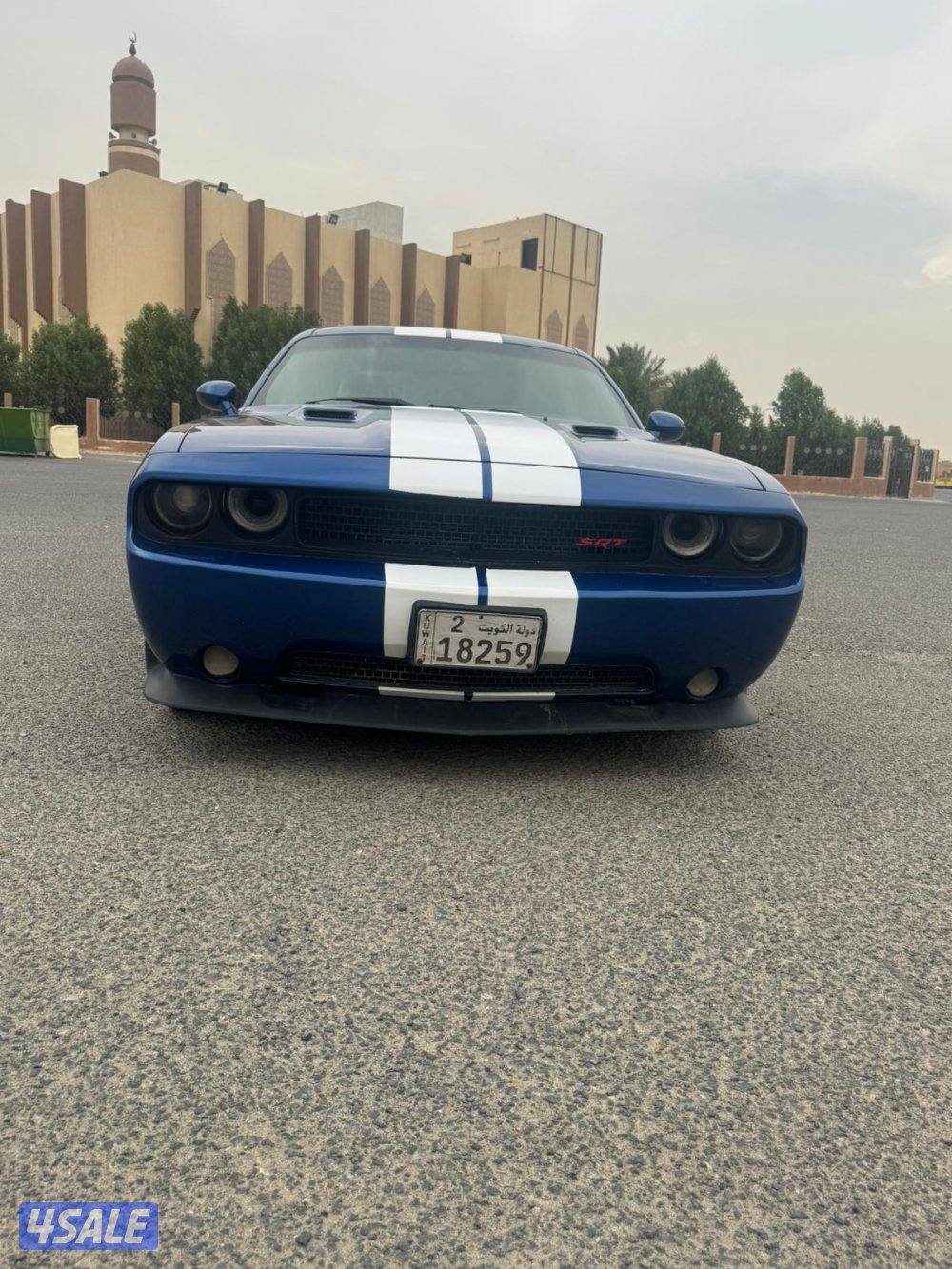 للبيع تشالنجر srt 6.42