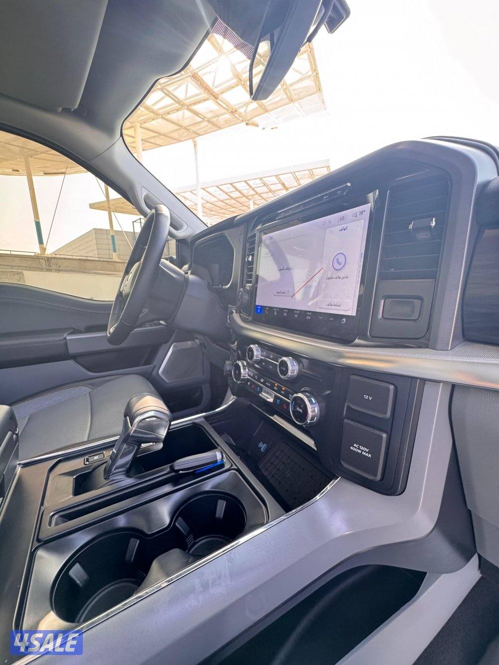 للبيع فورد لأريت موديل 2024 الغانم v8 صبغ الوكالة عداد 6 الاف كم9